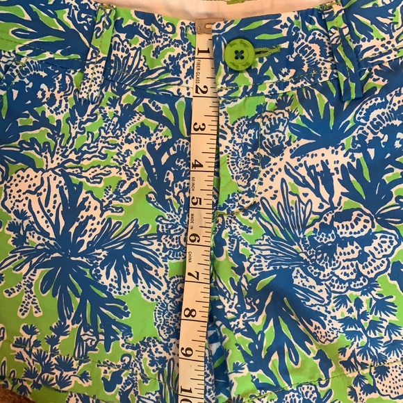 Lilly Pulitzer The Callahan Limeade Print Shorts Women’s Size 00 - Picture 7 of 8